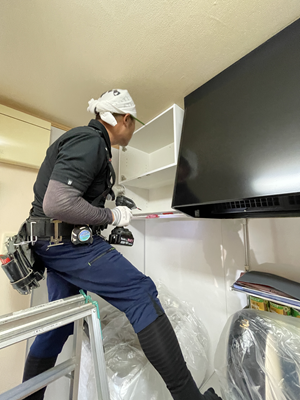 ノリアホーム 吊戸棚取付