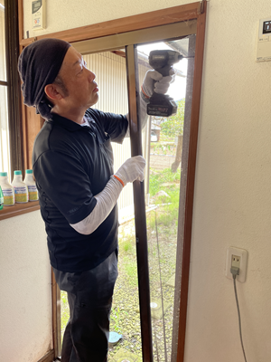 ノリアホーム 網戸取付