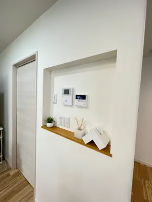 ノリアホーム　造作　スイッチニッチ