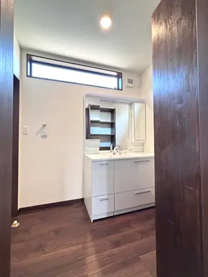 ノリアホーム　脱衣洗面室