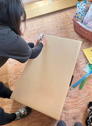 ノリアホーム　段ボールでお菓子くじ