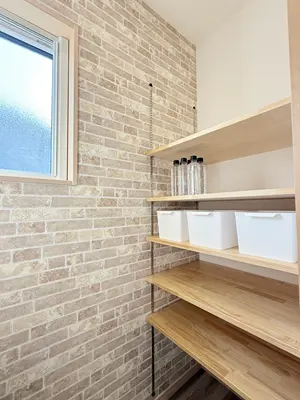 ノリアホーム 可動棚パントリー