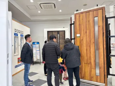 他県にお住まいのM様　YKKショールームで打合せ