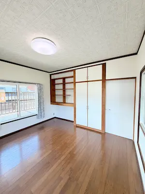 内窓を取り付けた個室