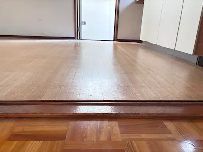 段差が気になる床